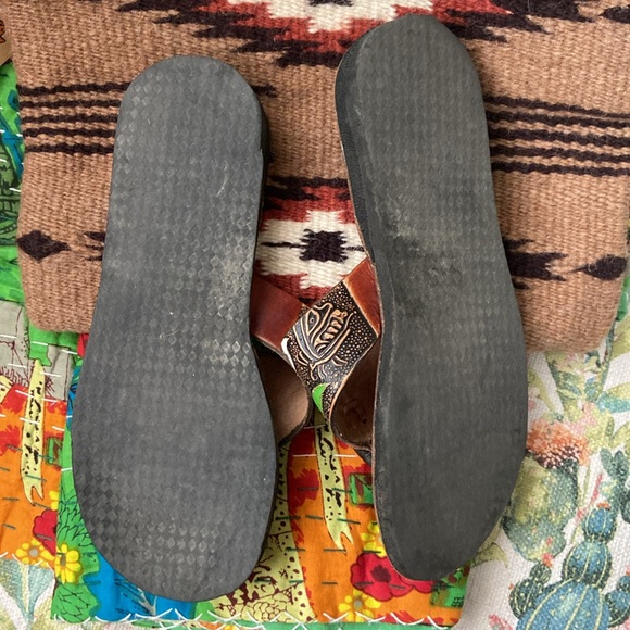 Calla Lily Mexican Leather Handmade Sandals 7 GUC - Picture 3 of 3